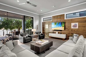 Smart TV, ping pong, books, offices