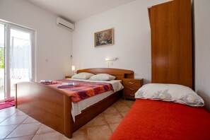 3 Schlafzimmer, Bügeleisen/Bügelbrett, WLAN, Bettwäsche
