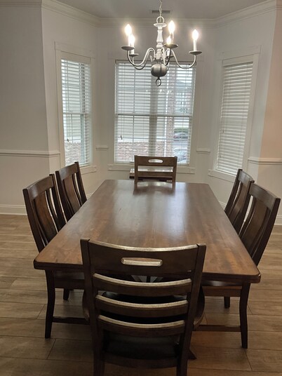 Charming 3-bedroom villa with elevator and free parking in amazing Myrtle Beach