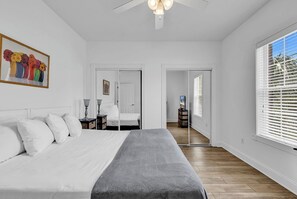 3 chambres, fer et planche à repasser, Wi-Fi gratuit, draps fournis