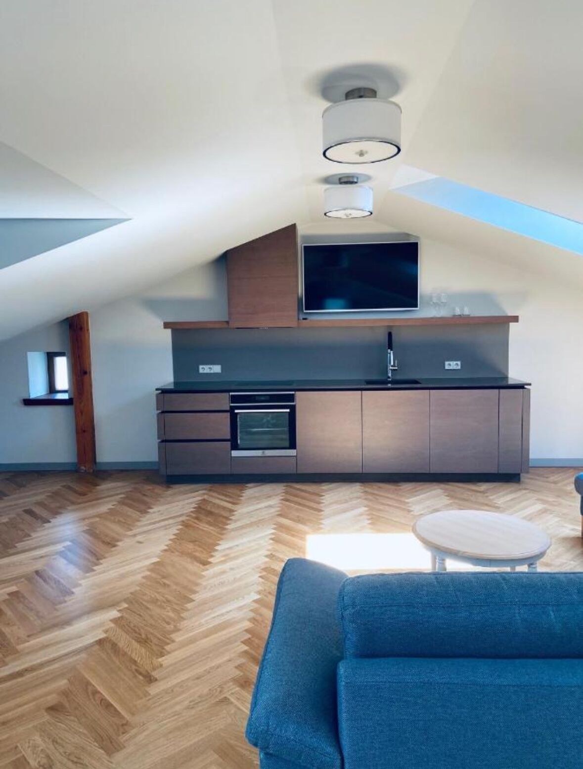 Loft, 1 Bedroom | Living area