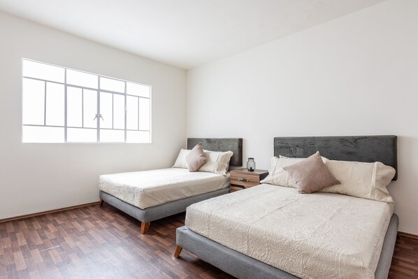 公寓 | 3 間睡房、熨斗/熨衫板、免費 Wi-Fi、床單