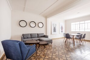 Apartment | Interior - Charming 3 Bedroom Apartment in Roma Norte (Mexico City)