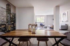 Apartment | Interior - Urban Oasis in Roma - Wifi - Laundry - Sleeps 7 (Mexico City)