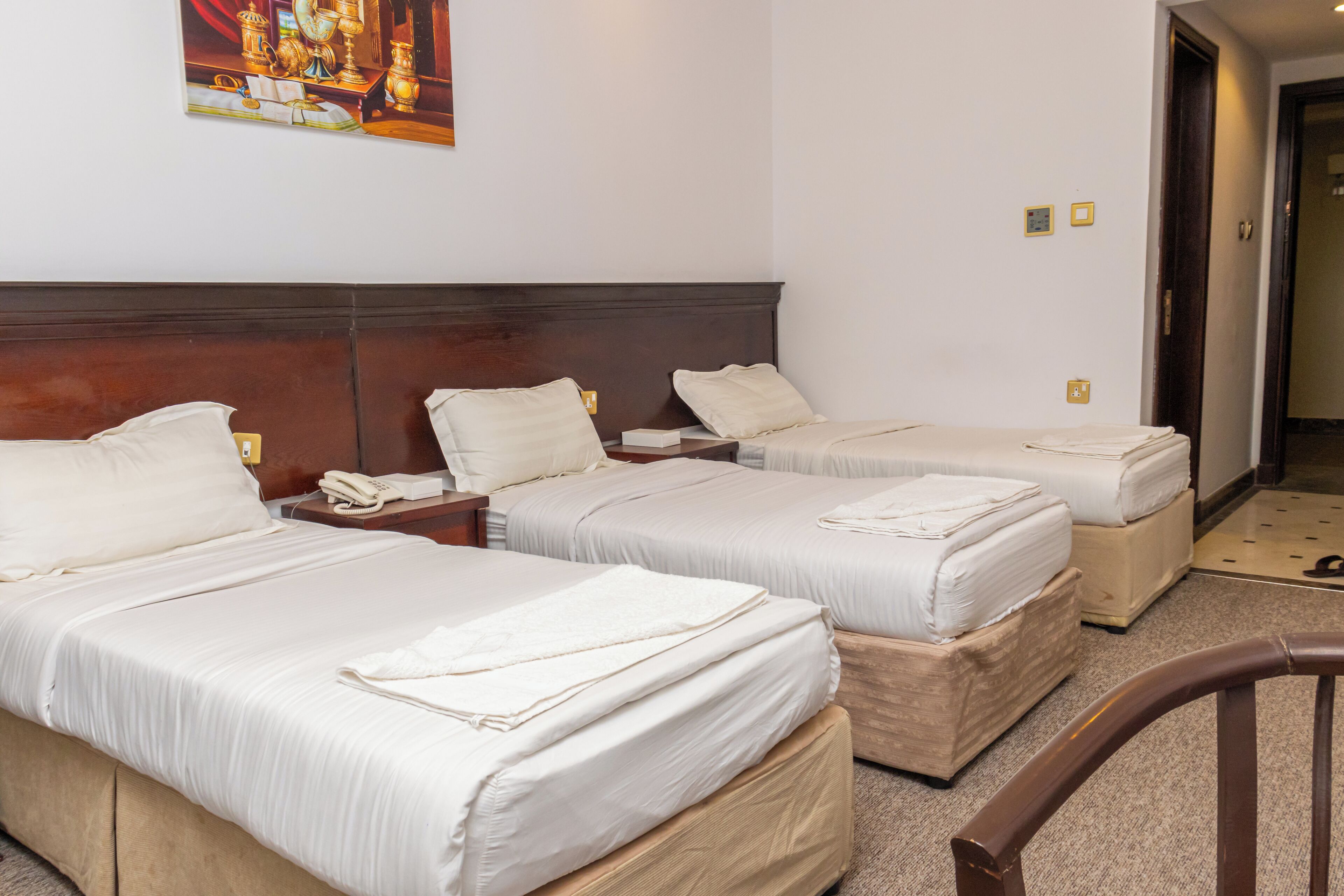 Minibar, kostenloses WLAN, Bettwäsche