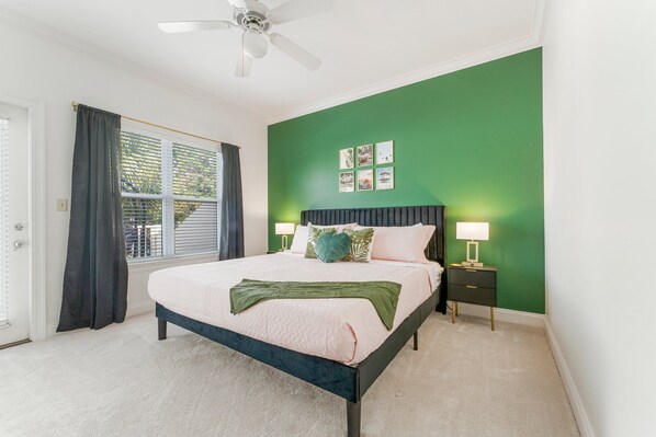 4 bedrooms, desk, iron/ironing board, travel cot