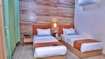 1 habitación, ropa de cama de alta calidad y escritorio