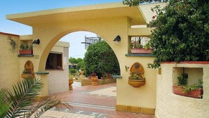 Property grounds - Apartment in Triscina by the Sea with Pools (Castelvetrano)