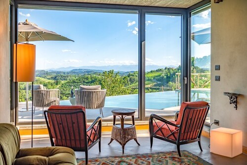 Villa Laretta - Drei Schlafzimmer Villa, Schläft 6