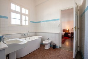 Haartrockner, Handtücher