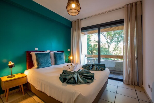 2 bedrooms, iron/ironing board, Internet, bed sheets - Apartment Elrakka - Two Bedroom Villa, Sleeps 4 (Rabat)