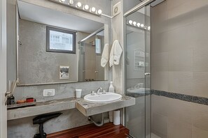 Hair dryer, towels