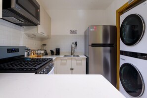 Private kitchen - Pool View and 7 Minutes from the Beach (Punta Cana)