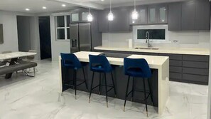 Interior - Spacious 7-bedroom House w/ Heated Pool and Pool Table (Toa Alta)