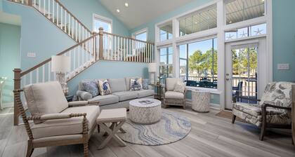 Stunning New Beach House in Bayside, 2 Master Suites, Fast WiFi, Turn Key!