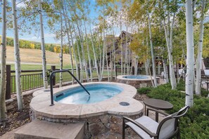 Outdoor spa tub - Skywatch 50 - 6 Bedroom Residence (Beaver Creek)