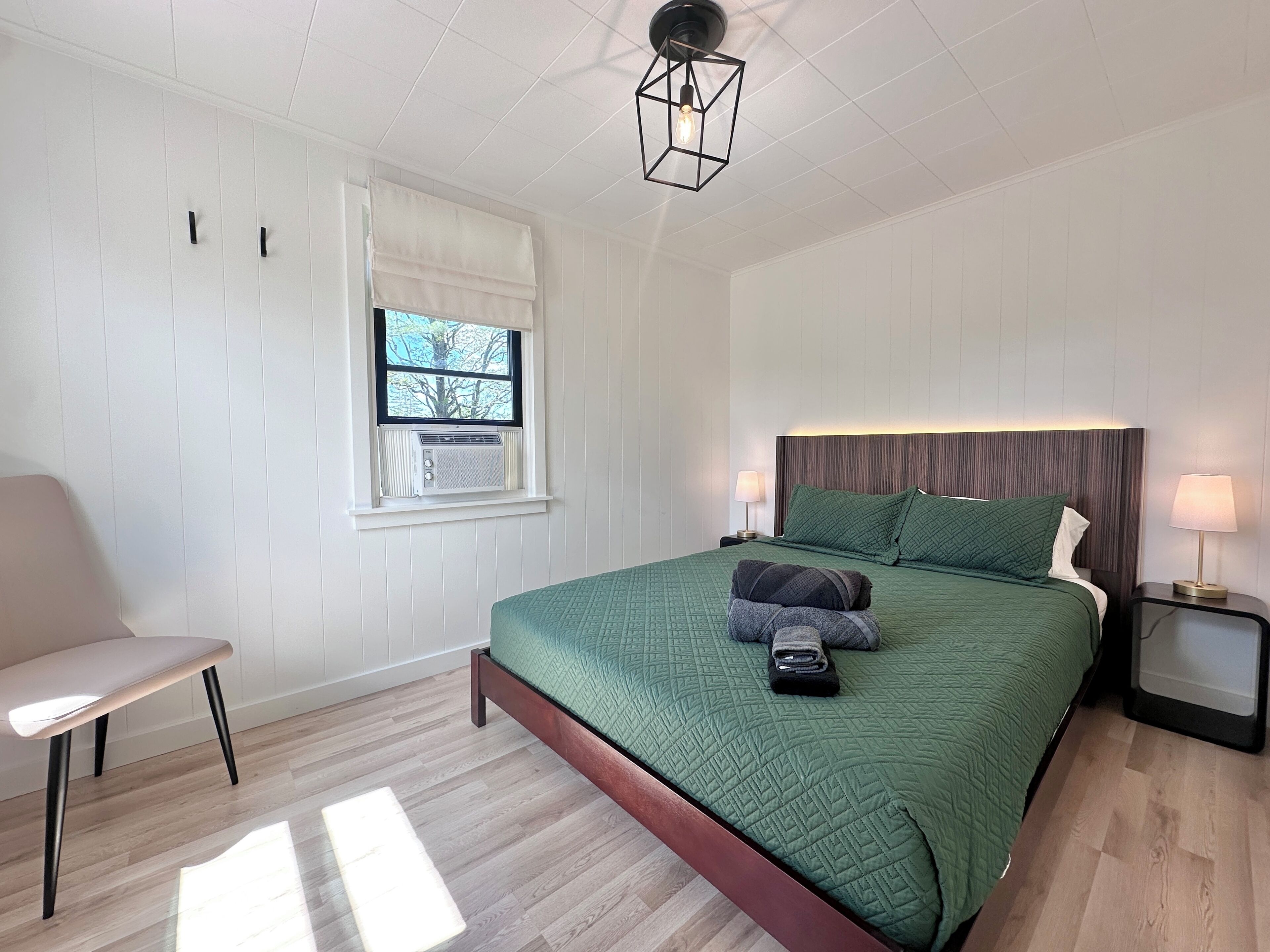 2 chambres, bureau, Wi-Fi gratuit, draps fournis
