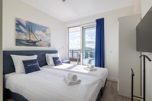House | 2 bedrooms, bed sheets