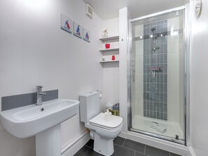 Towels - 1 bedroom accommodation in Swanage (Swanage)