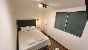 1 chambre, bureau, Wi-Fi gratuit, draps fournis