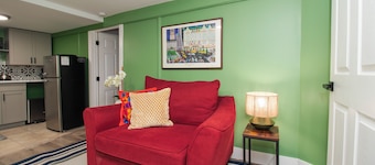 Central 2BR, Garden Suite, Top Amenities & Care!