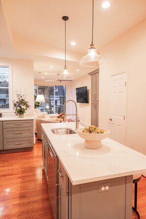 Interior - Luxury Capitol Hill Victorian — Private Gated Parking & Modern Kitchen (Washington)