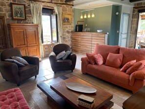 Téléviseur, livres