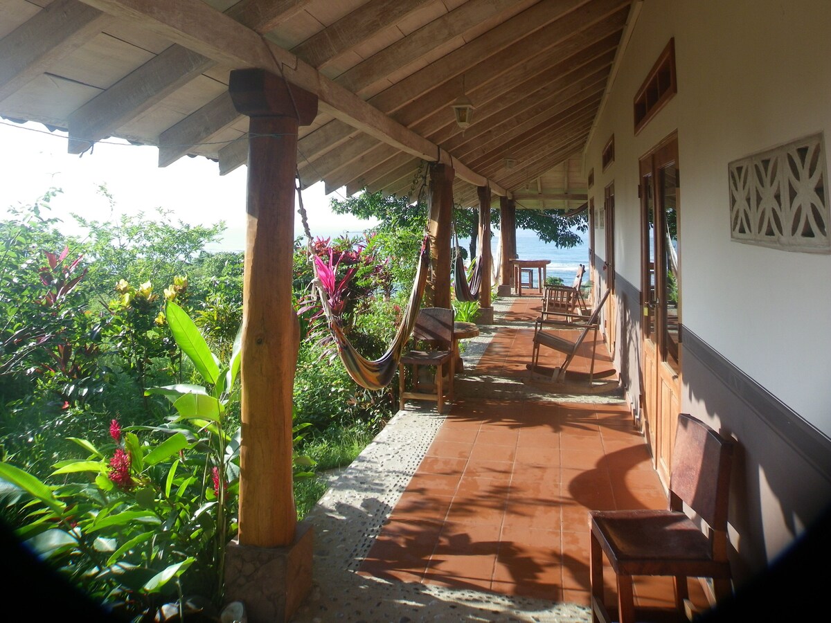 Hotel Kambutaleko - Image 1