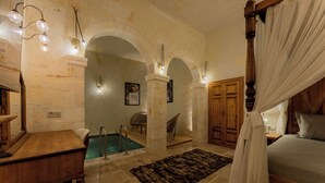 Romance Suite