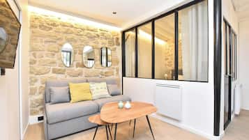 Apartment | Living area