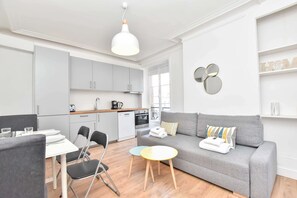 Apartment | Private kitchen