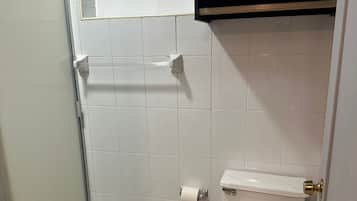 Standard Room, 1 Bedroom | Bathroom