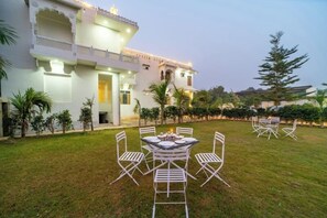 Front of property - Joy Bagh Resort  (Pushkar)