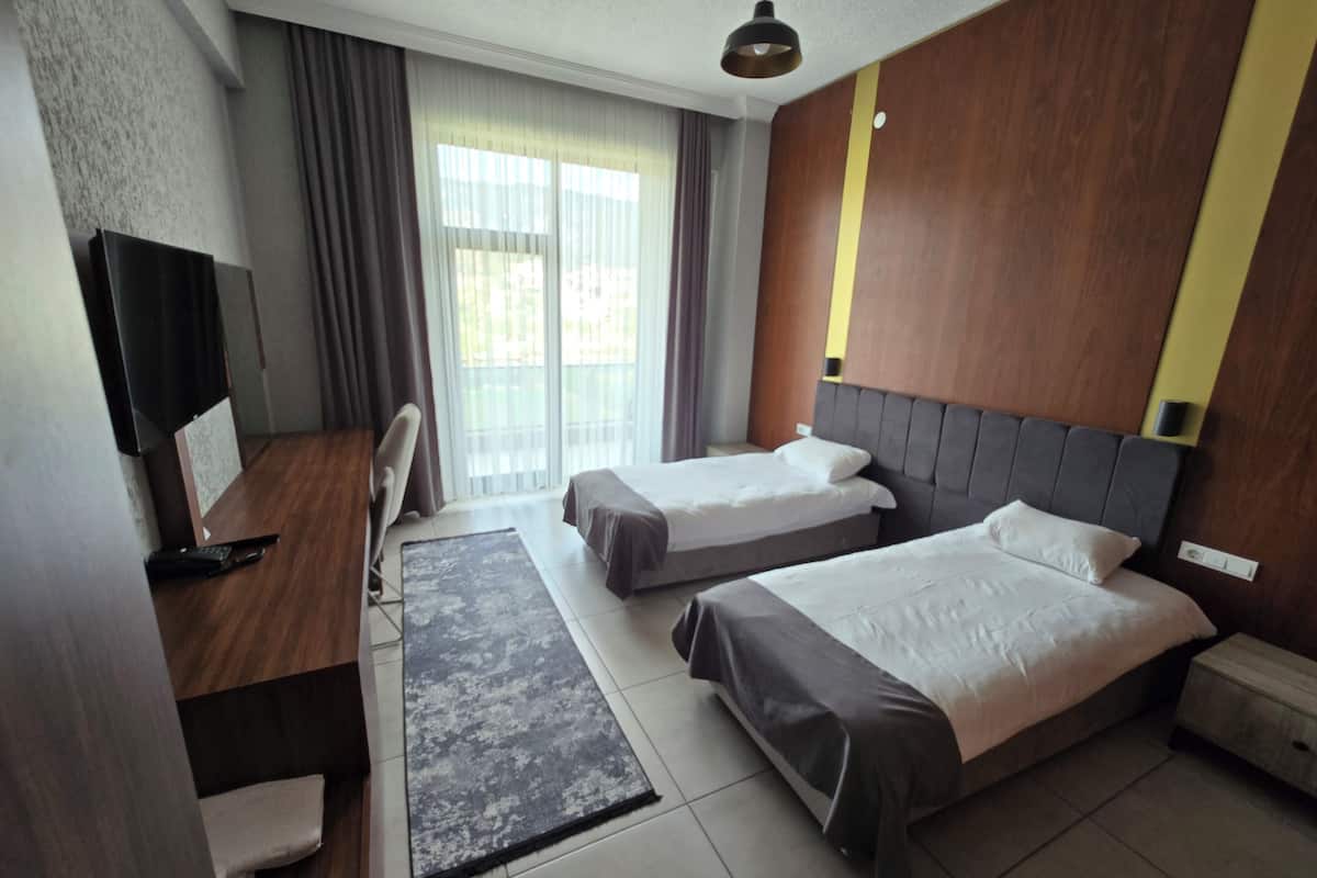 Twin Room, River View