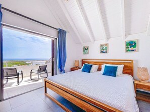 3 soveværelser, skrivebord, strygejern/strygebræt, weekendseng