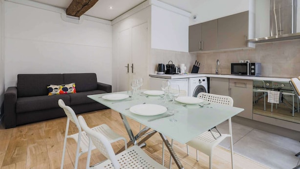 Apartment | Interior - Charming Apartment Marais (Paris)