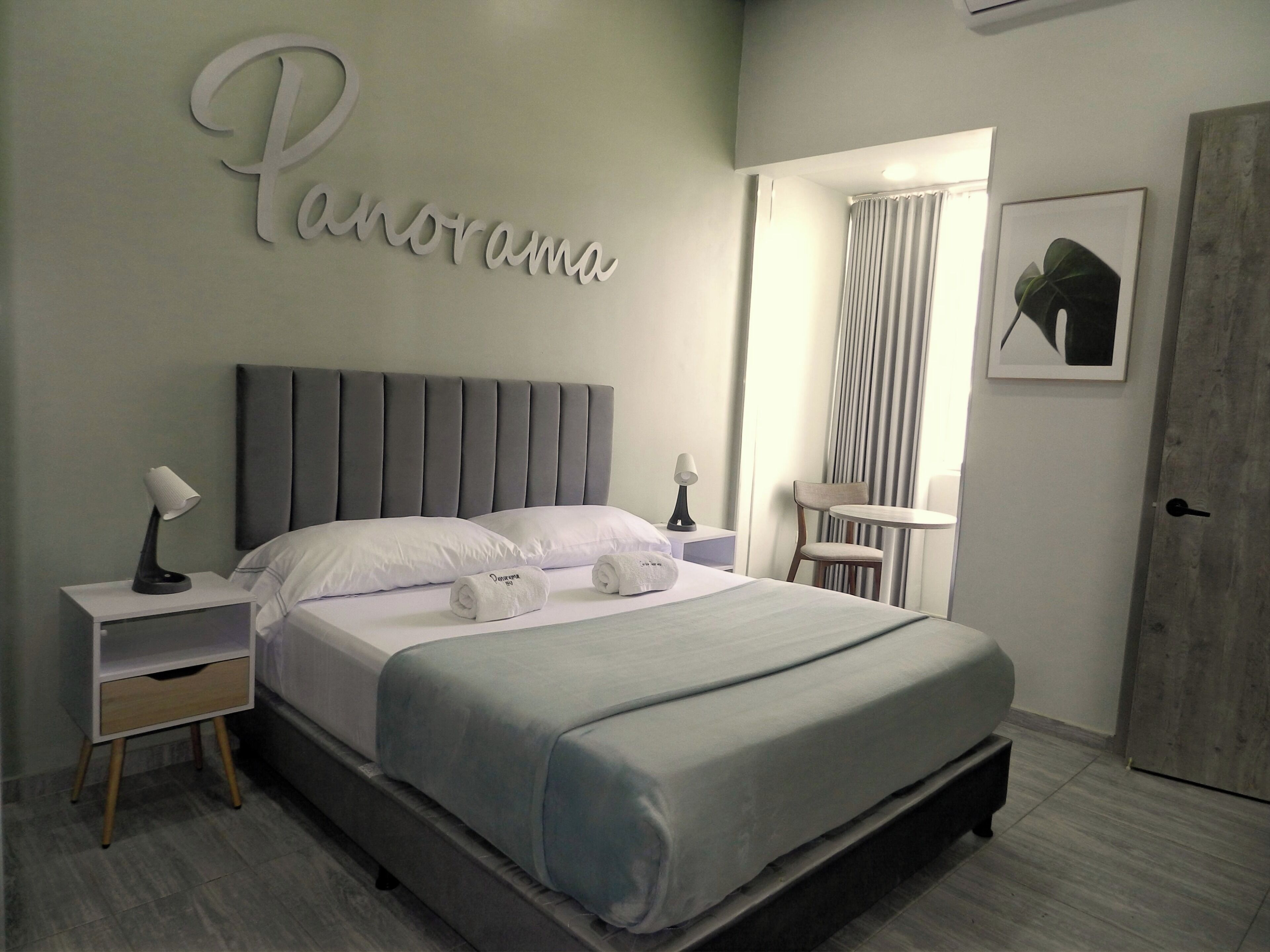 Laptop workspace, free WiFi