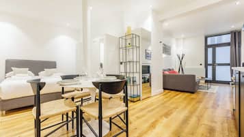 Apartment | 1 bedroom, bed sheets