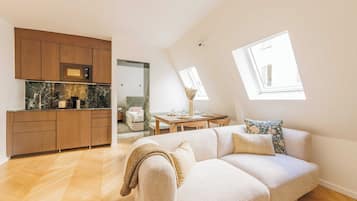 Apartment | Living area