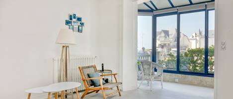 Table de tennis de table