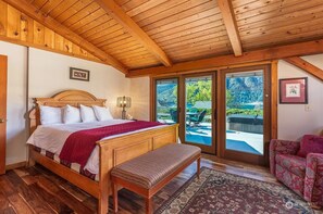 3 chambres, fer et planche à repasser, Wi-Fi gratuit, draps fournis