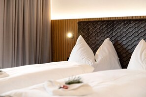 2 chambres, Wi-Fi gratuit, draps fournis