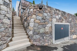 Exterior detail - Holiday Villa 'Yucas 14' with Sea View, Wi-Fi and Air Conditioning (San Bartolomé de Tirajana)