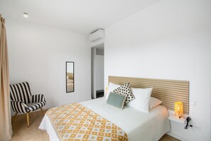 2 bedrooms, iron/ironing board, free WiFi, bed sheets - Holiday Villa 'Yucas 14' with Sea Views, Wi-Fi and Air Conditioning (San Bartolomé de Tirajana)