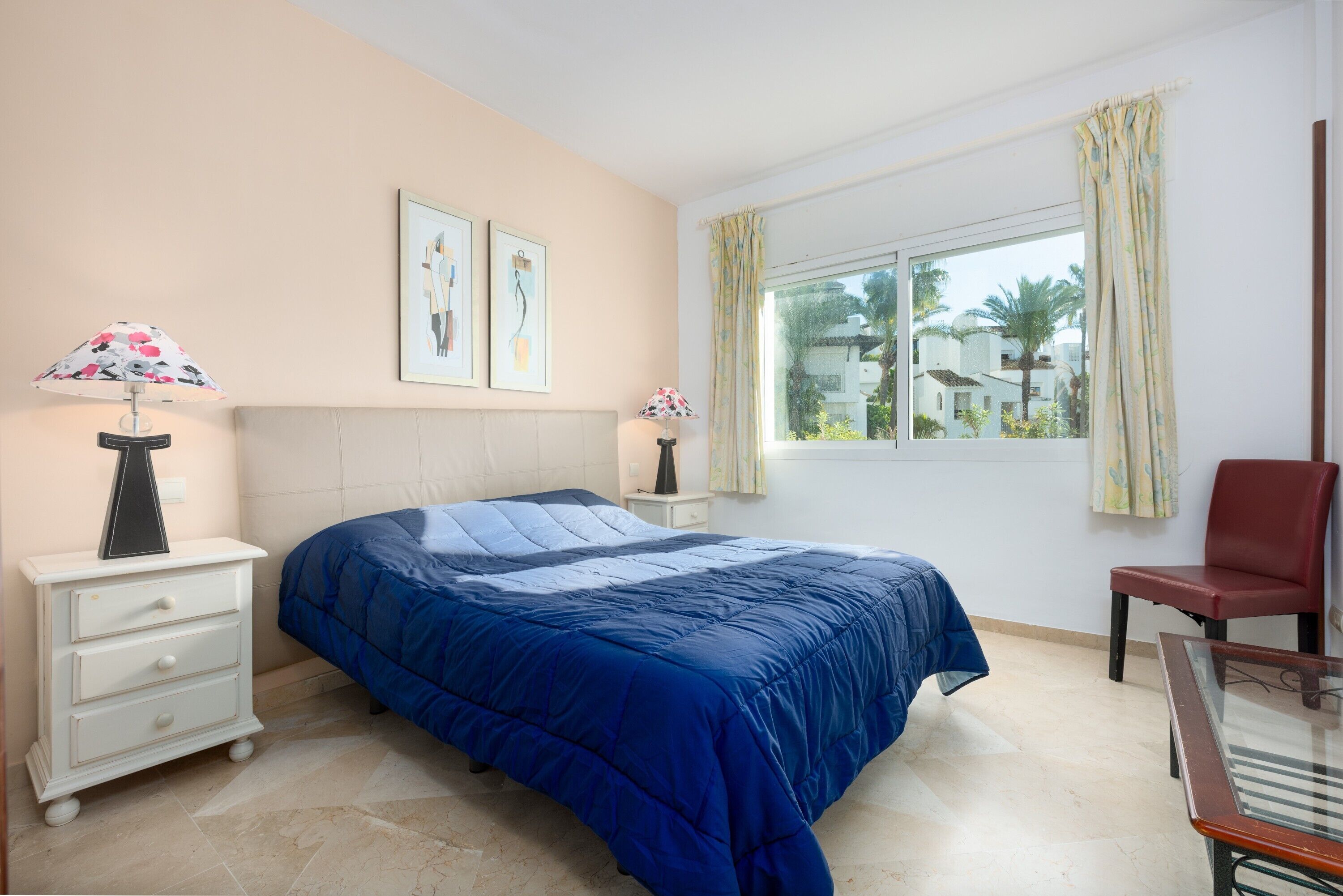 2 habitaciones, wifi gratis y ropa de cama 