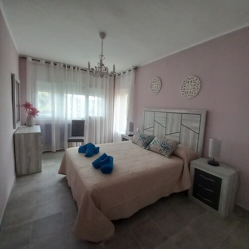 Chalet 'Vivienda Rural Casa Del Medico' avec vue sur la montagne, Wi-Fi et climatisation