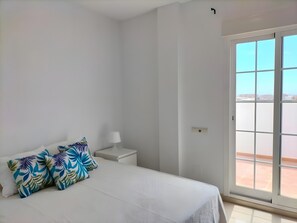 2 Schlafzimmer, Bügeleisen/Bügelbrett, kostenloses WLAN, Bettwäsche