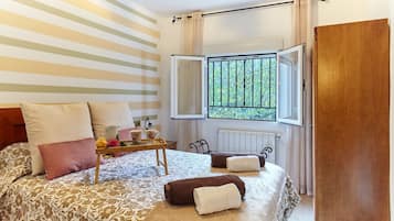 4 dormitoris, wifi gratuïta i roba de llit