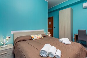 1 chambre, Wi-Fi gratuit, draps fournis