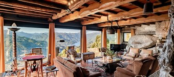 Vakantiehuis 'Casa Do Gêres' met Uitzicht op het Meer, Privé Zwembad en Wi-Fi